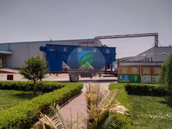 濰坊市新潤食品有限公司氣浮沉淀一體機設(shè)備使用現(xiàn)場